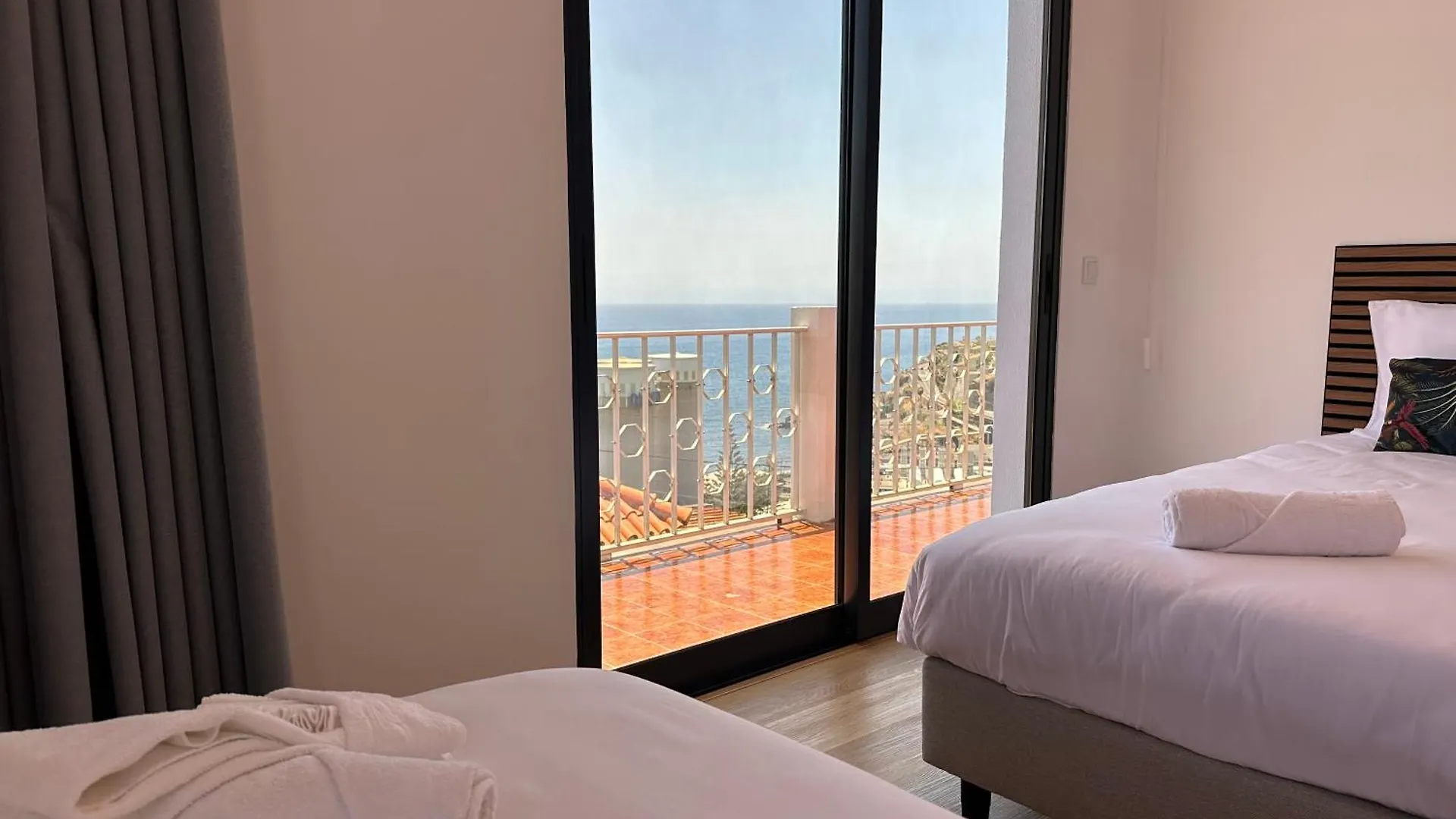 Oasis Suites - Funchal