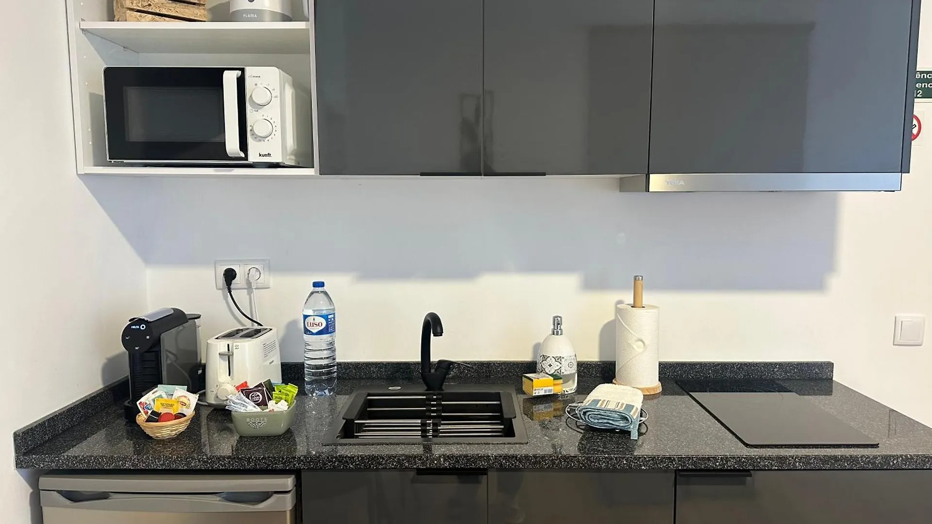Oasis Suites - Funchal 0*, Funchal (Madeira) Portogallo