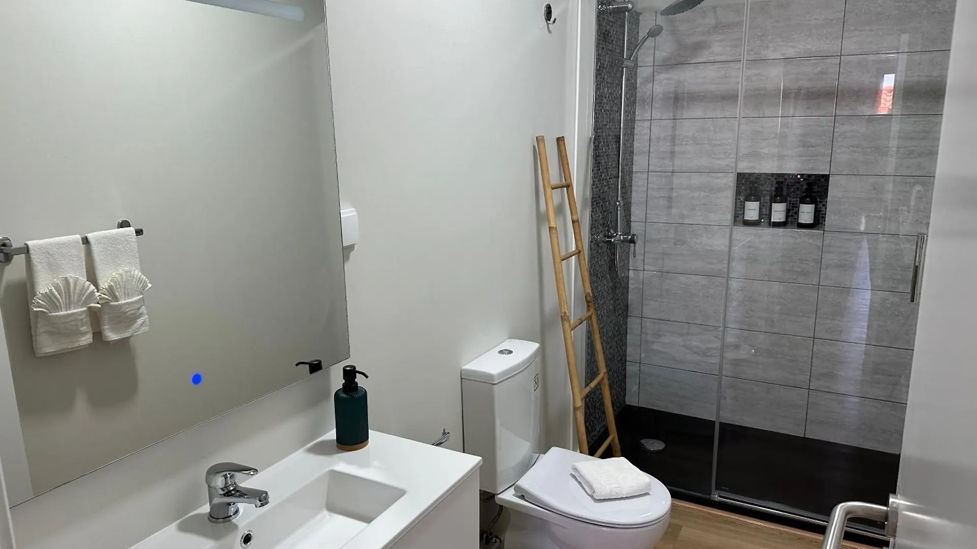 Oasis Suites - Funchal Lejlighed